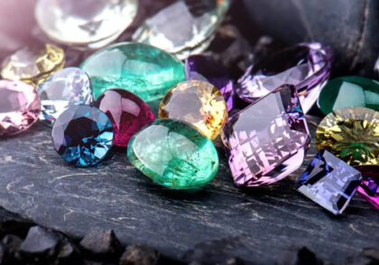 راهنمای-انتخاب-سنگ-مناسب-برای-جواهرات